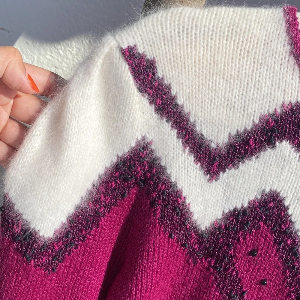 Vintage Knit Pullover Sweater with Beads - Picture 12 of 12